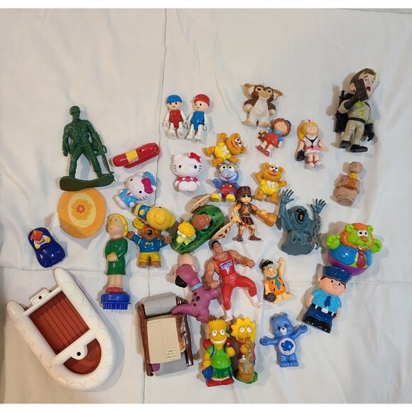 Assorted Toy Lot - Picture 1 of 7